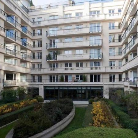Stayparis Issy-les-Moulineaux Luaran gambar